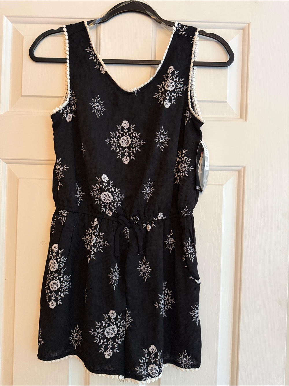 paper doll Black Floral Pom-Trim Sleeveless Casual Dress